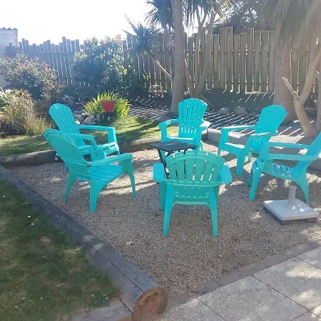 Maison Cosy A Avec Jardin Et Velos A Disposition